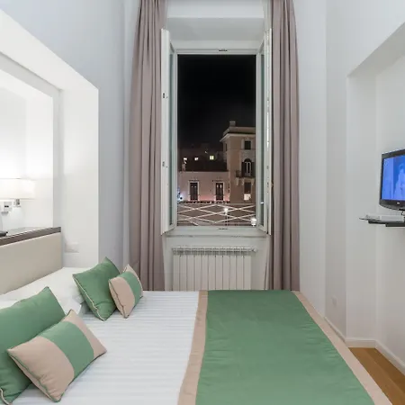 Les Diamants Spanish Steps Hotel 2*