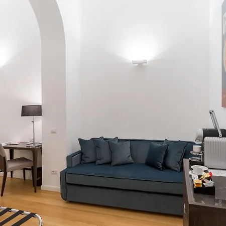 Hotel Les Diamants Spanish Steps