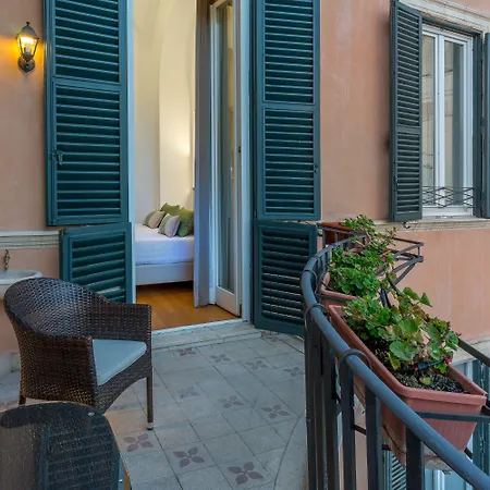 Hotel Les Diamants Spanish Steps