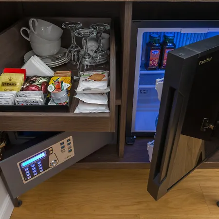 Les Diamants Spanish Steps Ρώμη