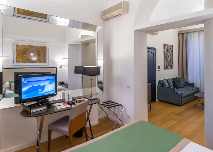 Les Diamants Spanish Steps Szálloda 2*