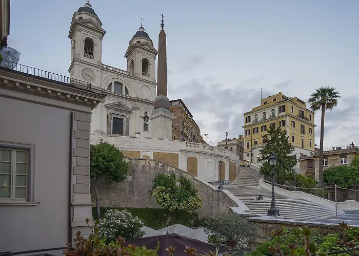 Les Diamants Spanish Steps Szálloda 2*