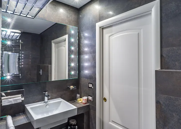 Les Diamants Spanish Steps Szálloda 2*