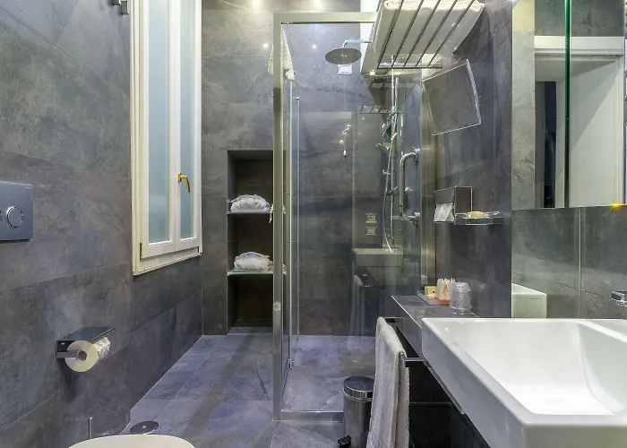 Les Diamants Spanish Steps