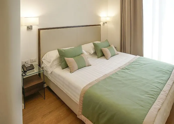 Hotel Les Diamants Spanish Steps