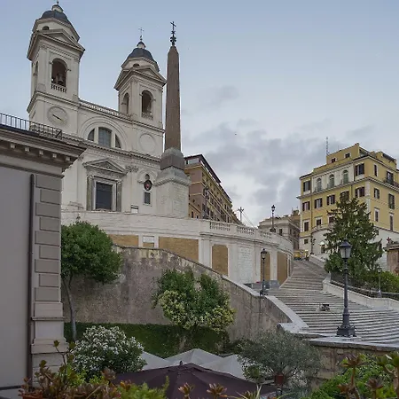 Les Diamants Spanish Steps Hotel 2*