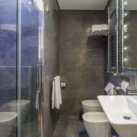 Les Diamants Spanish Steps Hotel
