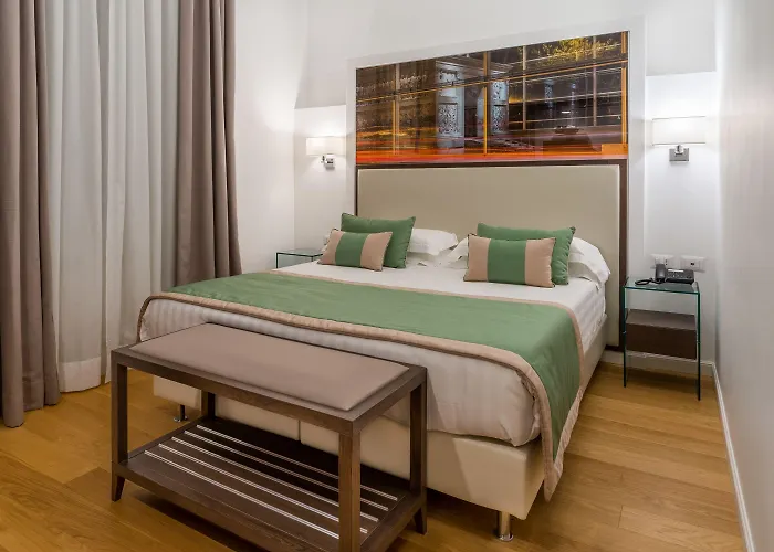 Les Diamants Spanish Steps Hotel